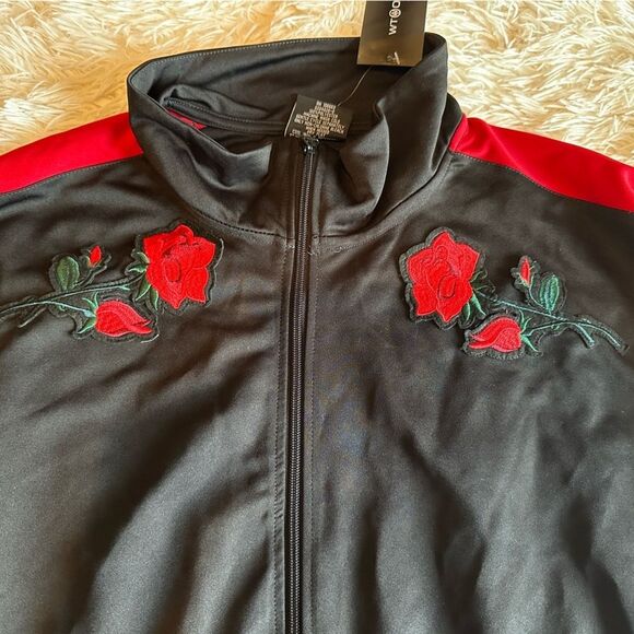 WT02 Rose Appliqued Zip Jacket - NEW - Picture 2 of 11